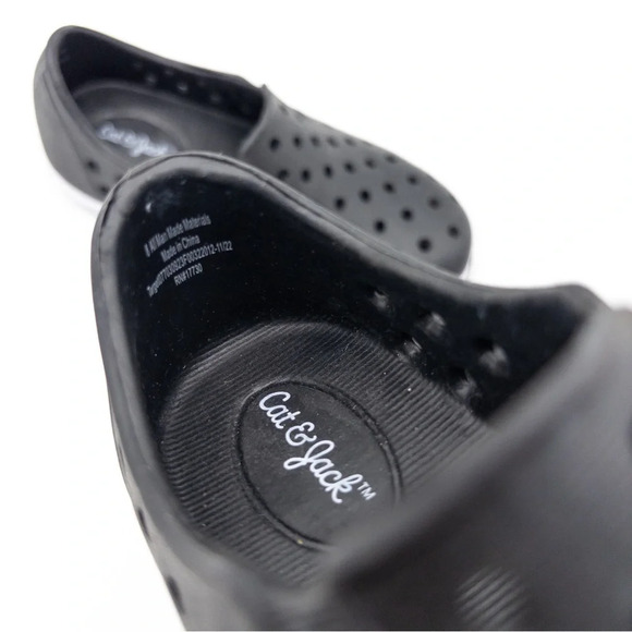 Cat & Jack Toddler Size 8 Boy Girl Unisex Jese Slip-On Water Shoes Black - Picture 7 of 9